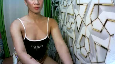 Snapshot of kyutshyne chatting on 03/05/26, 04:03 kyutshyne online show from 03/05/26, 04:03