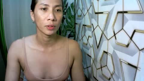 Snapshot of kyutshyne chatting on 04/02/26, 10:07 kyutshyne online show from 04/02/26, 10:07