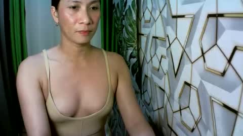 Snapshot of kyutshyne chatting on 04/25/26, 06:05 kyutshyne online show from 04/25/26, 06:05