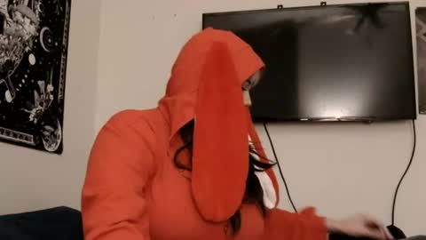 Lily online show from 06/30/26, 01:06