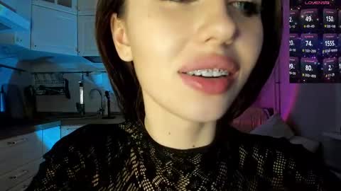 Malika online show from 02/15/25, 10:21