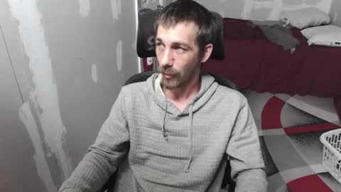 l1v1nth3dr3am online show from 10/01/25, 06:58