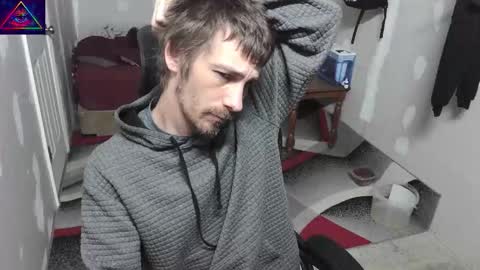 Snapshot of l1v1nth3dr3am chatting on 11/05/25, 04:12 l1v1nth3dr3am online show from 11/05/25, 04:12