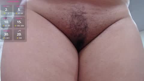 Snapshot of la_crespa_x chatting on 11/21/25, 01:10 la crespa x online show from 11/21/25, 01:10