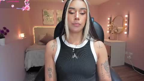 T A T I A N A online show from 06/10/26, 11:31