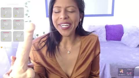 Sara online show from 06/26/26, 06:34