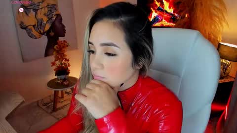 Snapshot of la_venezolana chatting on 12/05/25, 06:11 Vero online show from 12/05/25, 06:11