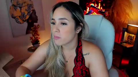 Vero  online show from 06/19/26, 04:06