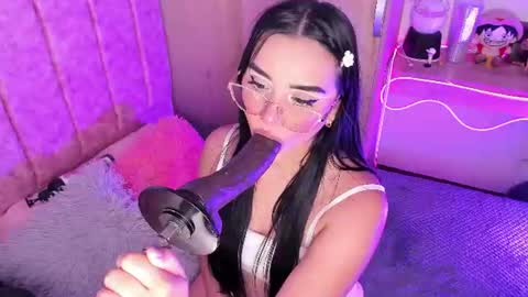 lana  foxx Model  independient online show from 07/21/26, 11:18