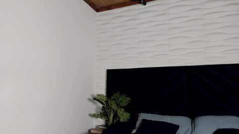 labrinthteasing online show from 10/02/25, 02:46