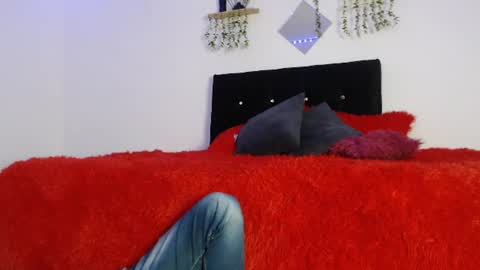labrinthteasing online show from 07/10/26, 09:28