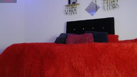 labrinthteasing online show from 07/13/26, 06:11