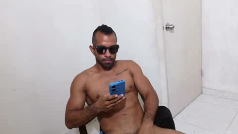 Snapshot of lacasadelosmunecosbq chatting on 03/29/26, 12:10 Bruno Smith online show from 03/29/26, 12:10