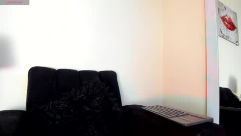 lace_victoria online show from 06/07/26, 11:52