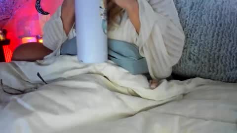 Lacey online show from 06/07/26, 04:38