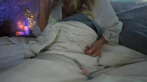 Lacey online show from 07/26/26, 04:31