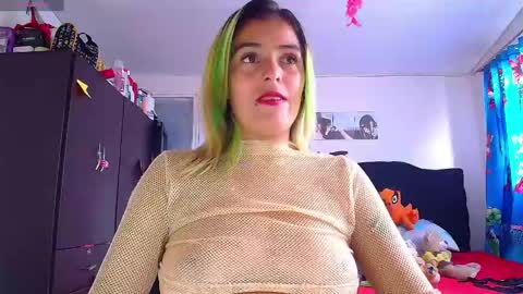 Valentina online show from 05/06/26, 07:41