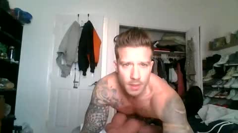 lacrioxcum18 online show from 12/22/24, 08:14