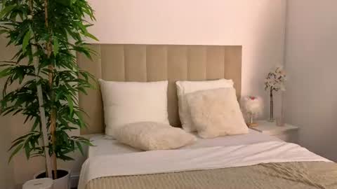 Lada online show from 07/27/26, 05:03