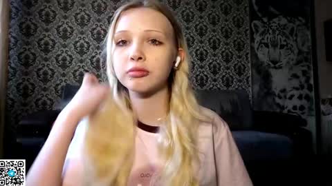 Lada online show from 05/17/26, 12:08