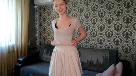 Lada online show from 05/21/26, 11:34