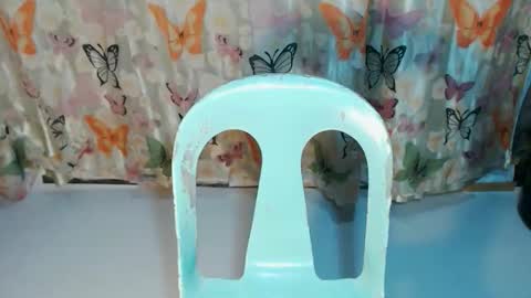 Snapshot of ladiekissesex chatting on 12/02/25, 09:43 ladiekissesex online show from 12/02/25, 09:43