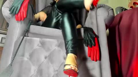 GoddessLeather online show from 11/04/25, 03:11