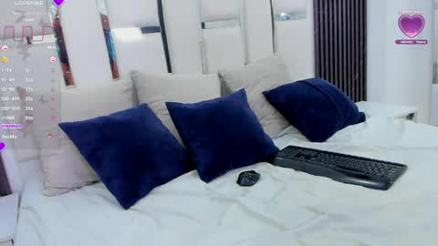 Snapshot of lady_boox chatting on 05/18/26, 04:13 Lady online show from 05/18/26, 04:13