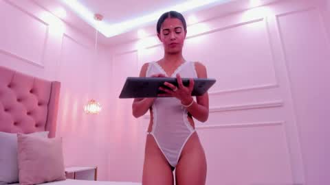 Snapshot of lady_boox chatting on 06/02/26, 10:45 Lady online show from 06/02/26, 10:45