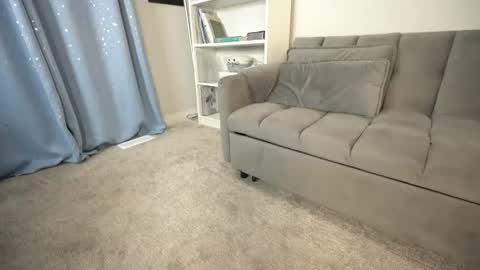 Anna online show from 07/06/26, 10:56