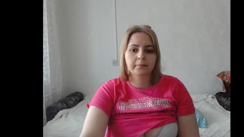 lady cute cat29 online show from 01/18/25, 05:31