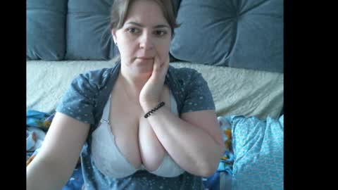 Snapshot of lady_cute_cat chatting on 01/16/26, 02:26 lady cute cat29 online show from 01/16/26, 02:26