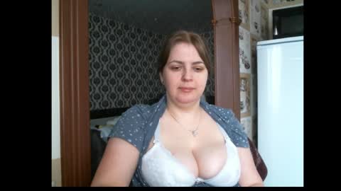 Snapshot of lady_cute_cat chatting on 02/09/26, 03:10 lady cute cat29 online show from 02/09/26, 03:10