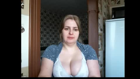 Snapshot of lady_cute_cat chatting on 03/05/26, 02:29 lady cute cat29 online show from 03/05/26, 02:29