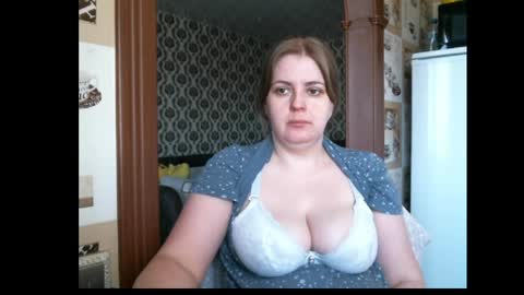 Snapshot of lady_cute_cat chatting on 03/17/26, 02:49 lady cute cat29 online show from 03/17/26, 02:49