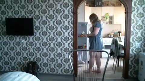 Snapshot of lady_cute_cat chatting on 04/13/26, 02:50 lady cute cat29 online show from 04/13/26, 02:50