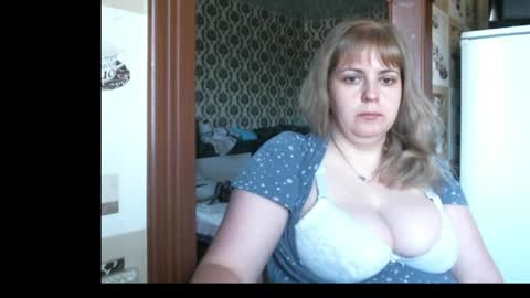 Snapshot of lady_cute_cat chatting on 06/09/26, 02:23 lady cute cat29 online show from 06/09/26, 02:23