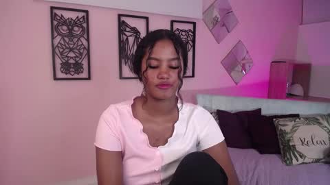 Karla - Instagram   lady karla1 online show from 02/11/25, 08:20