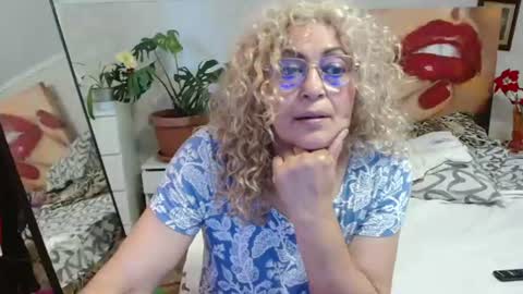 diana online show from 07/29/26, 08:45