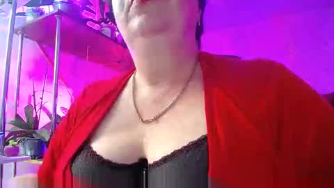 Lady Gloria online show from 12/23/24, 03:01