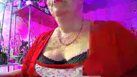Lady Gloria online show from 01/12/25, 07:00