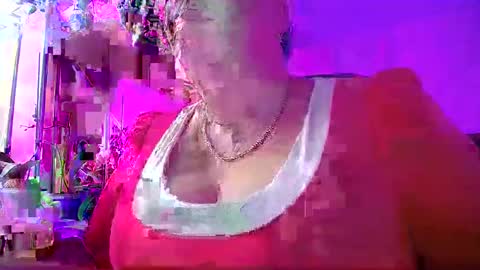 Lady Gloria online show from 01/18/25, 11:43