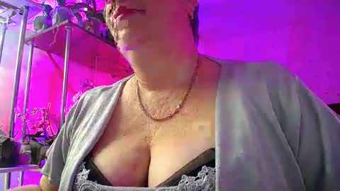 Lady Gloria online show from 02/27/25, 04:31