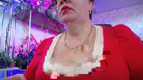 Lady Gloria online show from 03/09/25, 12:09