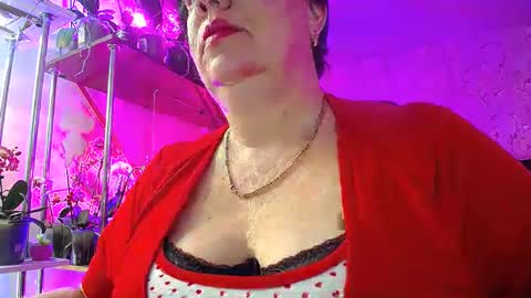 Lady Gloria online show from 03/12/25, 12:04