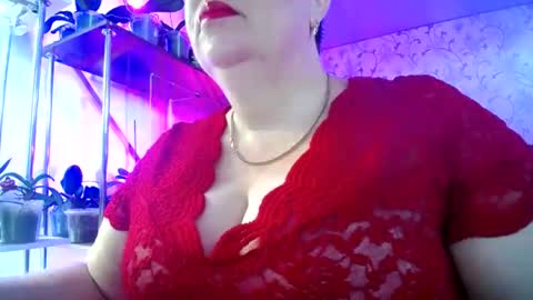 Snapshot of lady_gloria chatting on 06/21/26, 06:27 Lady Gloria online show from 06/21/26, 06:27