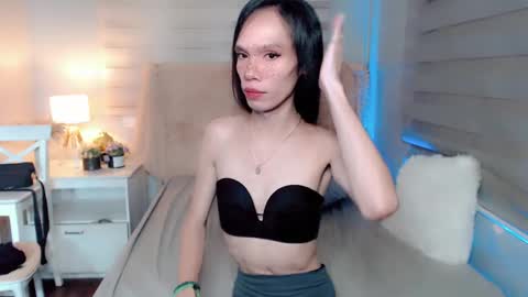    online show from 02/20/25, 02:02
