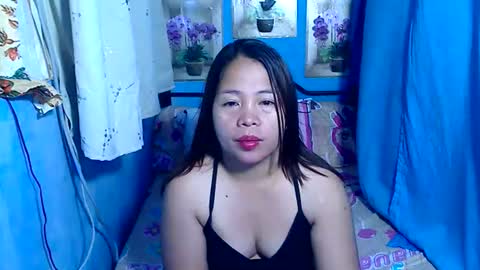 lady_in_bed69 online show from 07/10/26, 10:34