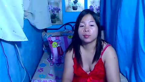 lady_in_bed69 online show from 07/15/26, 12:27
