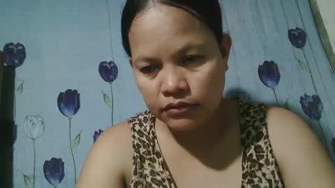 Snapshot of lady_love063 chatting on 01/01/25, 02:41 lady_love063 online show from 01/01/25, 02:41